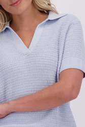 Detail van Lichtblauwe gebreide polo  door Libelle voor Dames