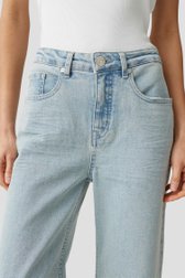 Detail van Lichtblauwe jeans - Wide leg fit door Opus voor Dames