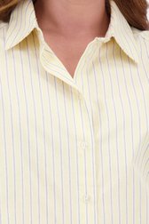Detail van Lichtgele gestreepte katoenen blouse door Kaffe Curve voor Dames