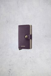 Voorkant van Paarse lederen kaarthouder - Miniwallet Pebble door Secri voor Dames
