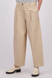 Détail de Pantalon beige ample – Coupe barrel de LŌVING pour Femmes