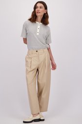 Le devant de Pantalon beige ample – Coupe barrel de LŌVING pour Femmes
