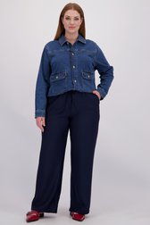 Le devant de Pantalon bleu avec taille élastique de ONLY Carmakoma pour Femmes