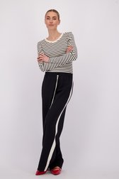 Le devant de Pantalon bleu foncé avec bande latérale de Marc O'Polo pour Femmes