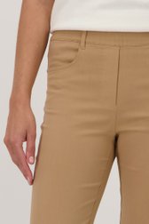 Pantalon stretch beige avec taille élastiquée	 de Claude Arielle pour Femmes