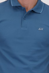 Détail de Polo bleu foncé avec accent bleu clair de Sun68 pour Hommes