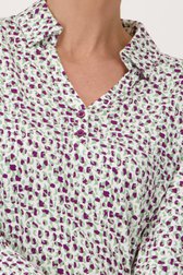 Detail van Polo met paars-groene print door Claude Arielle voor Dames