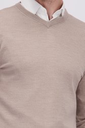 Détail de Pull beige en laine à col V de Dansaert Black Premium pour Hommes