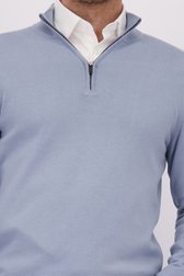 Détail de Pull bleu clair à col zippé de Michaelis pour Hommes