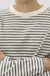 Détail de Pull écru à motif rayé gris de Matinique pour Hommes