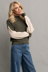 Le devant de Pull kaki avec manches écru de AC by Annelien Coorevits pour Femmes