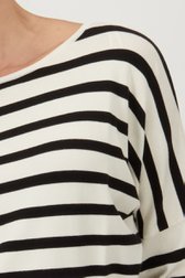 Pull rayé écru et noir de D'Auvry pour Femmes