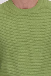 Détail de Pull vert avec rayures tricotées de Ravøtt pour Hommes