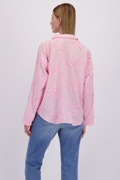 Achterkant van Roze blouse met geborduurde bloemen door More & More voor Dames