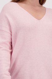 Detail van Roze trui met V-hals  door ONLY Carmakoma voor Dames