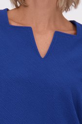 Détail de T-shirt bleu à manches longues de Claude Arielle pour Femmes