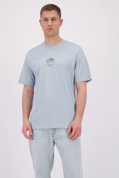 Le devant de T-shirt bleu clair avec backprint de Only & Sons pour Hommes