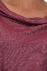 Détail de T-shirt bordeaux scintillant de Claude Arielle pour Femmes