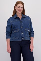 Le devant de Veste en jean bleue de ONLY Carmakoma pour Femmes