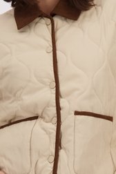 Détail de Veste matelassée beige avec finitions brunes de JDY pour Femmes