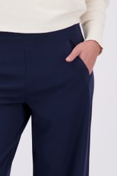 Detail van Wijde donkerblauwe broek met elastische tailleband door JDY voor Dames