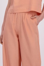 Detail van Wijde zalmroze linnen broek door Liberty Island voor Dames