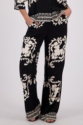 Voorkant van Wijde zwarte broek met lichtbeige print door JDY voor Dames
