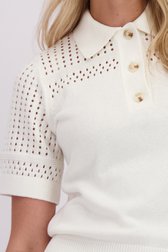 Detail van Wit truitje met opengewerkt breipatroon door Liberty Loving nature voor Dames