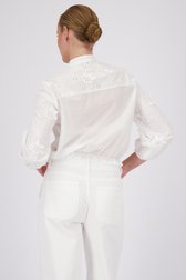 Witte blouse met geborduurd bloemenmotief van More & More voor Dames