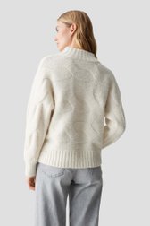 Achterkant van Witte gebreide trui met kabelmotief door Opus voor Dames