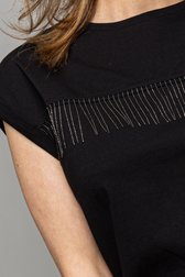 Detail van Zwart T-shirt met metalen franjes door Louise voor Dames
