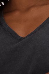 Zwart T-shirt met V-hals van JDY voor Dames