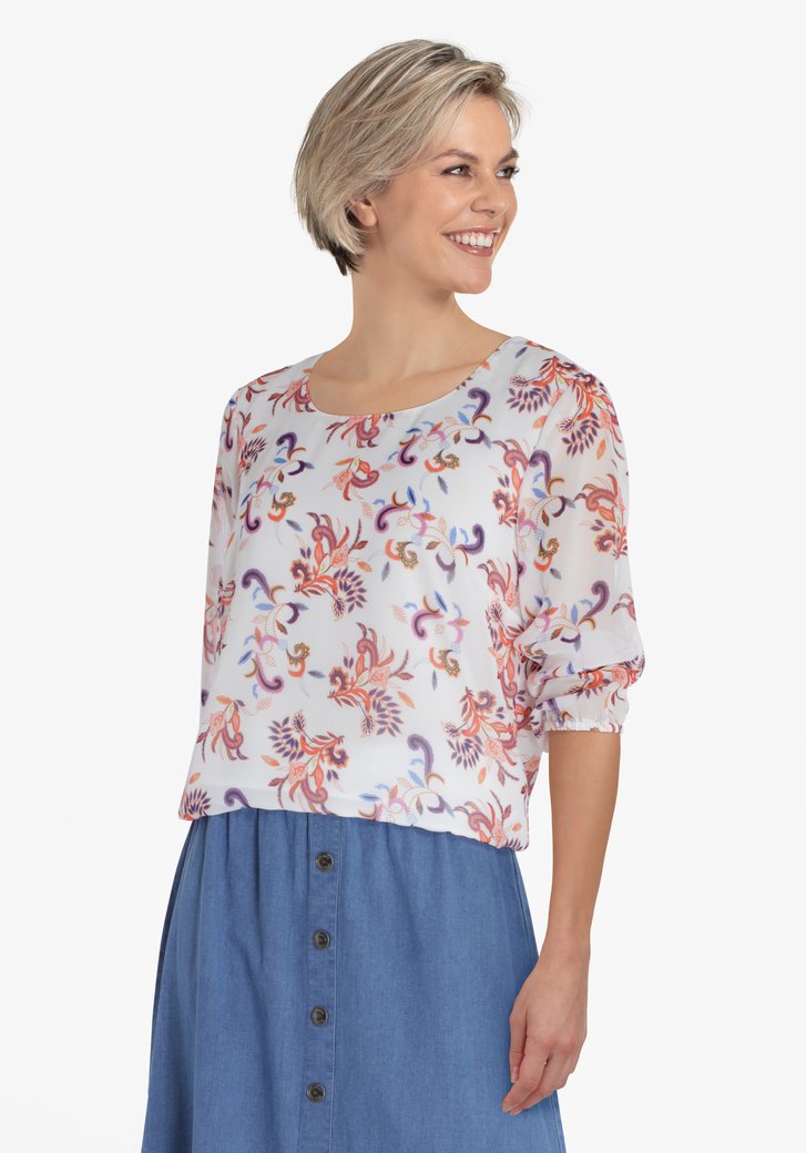 Witte blouse met kleurrijke paisley print